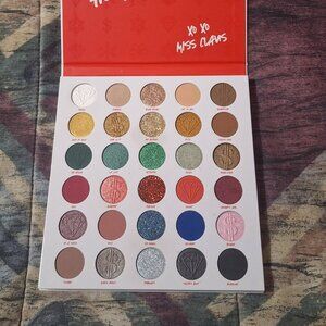BH Cosmetics Miss Claus “The Lit List” 30 Color Eyeshadow Palette – Like New 🎄✨